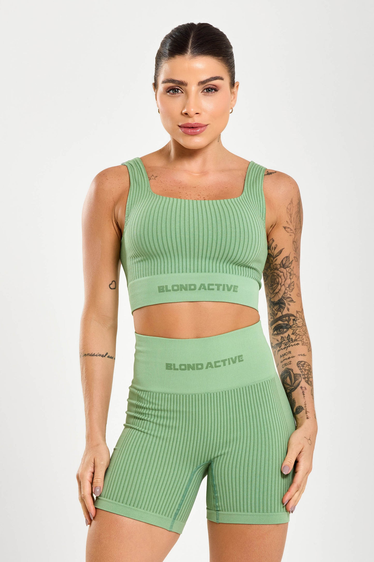 Short Feminino Energy em Lycra Seamless Tex Verde