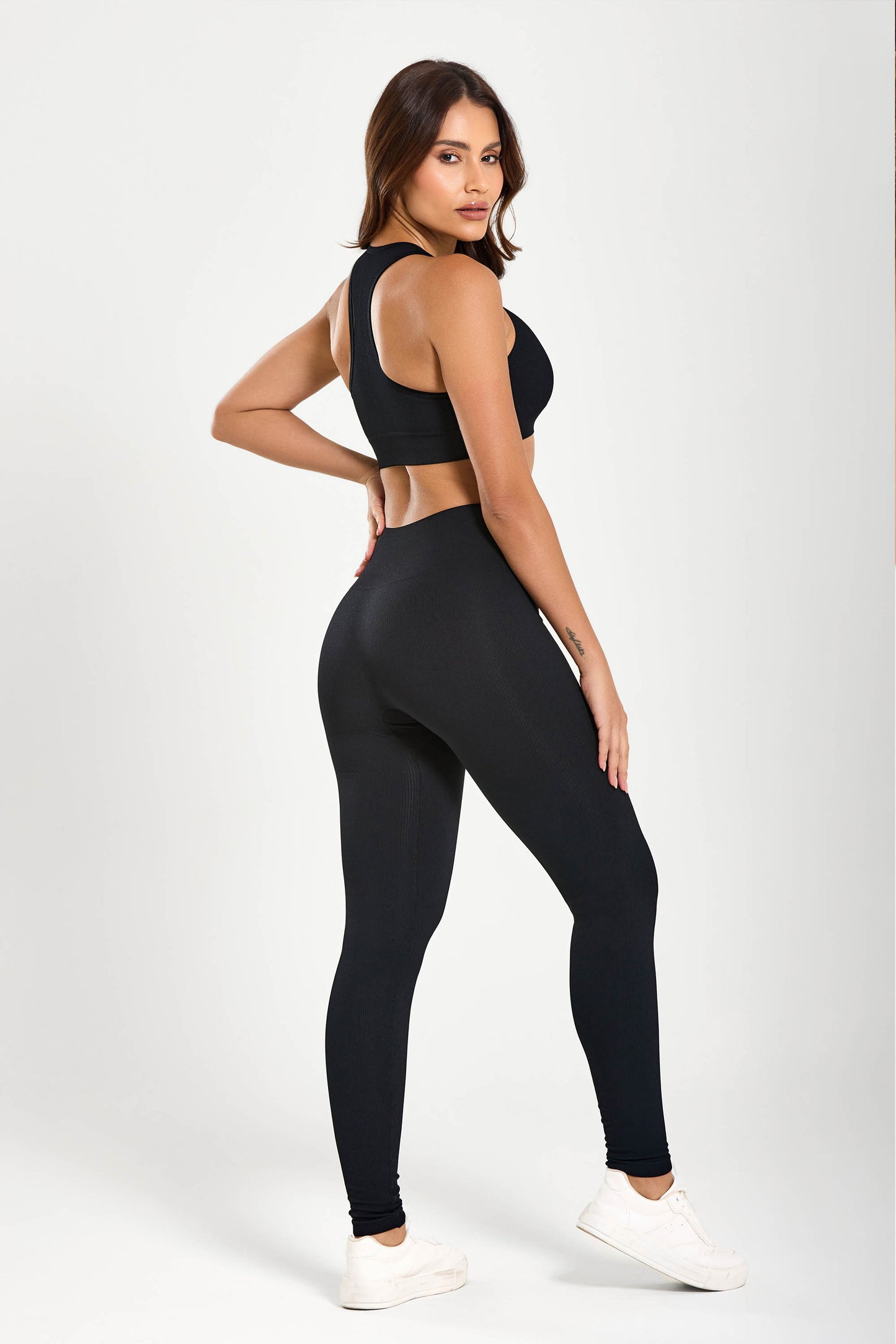 Top Canelado Seamless Preto UV+ e Costas Nadador