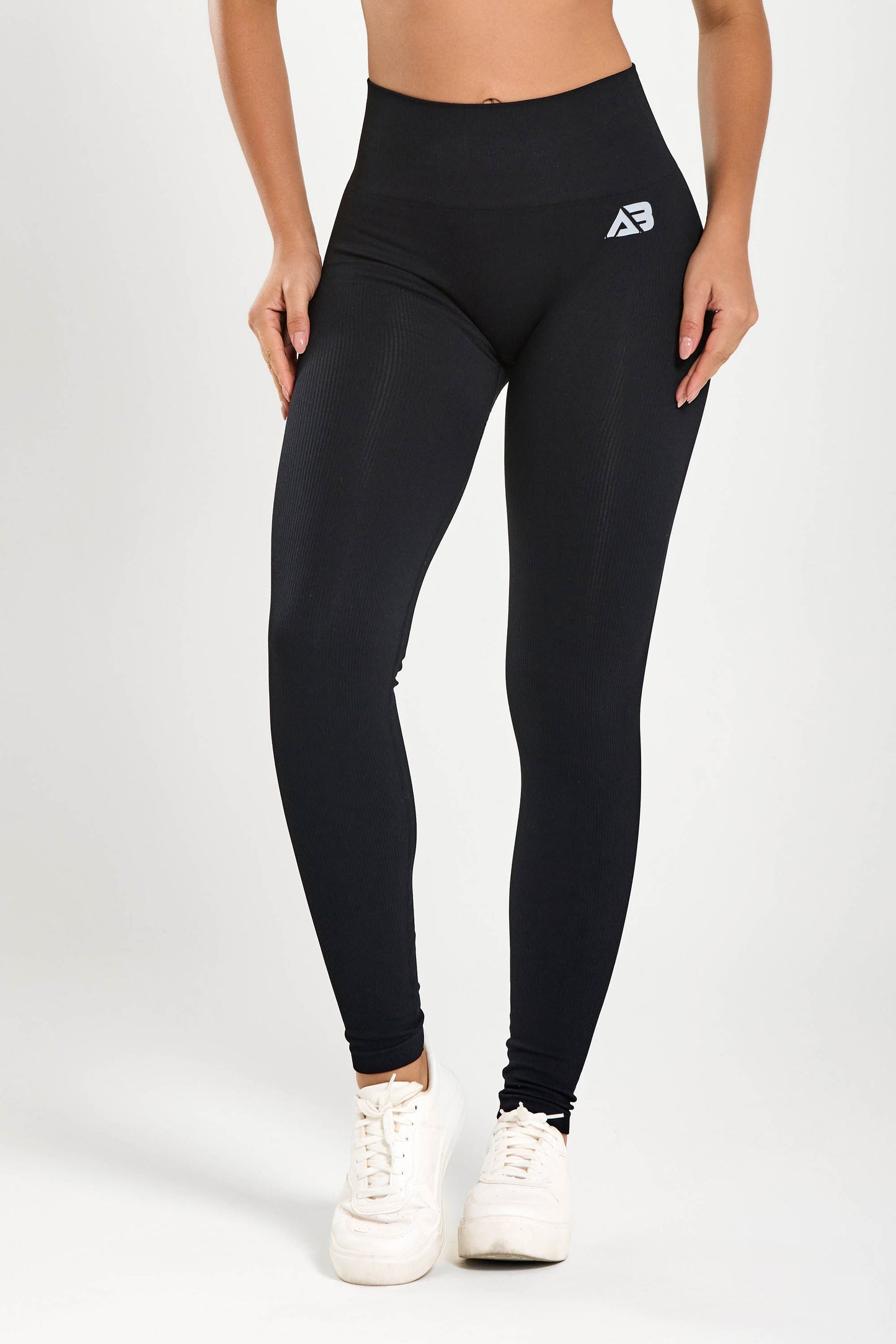 Conjunto Canelado Seamless Preto Top + Legging UV+
